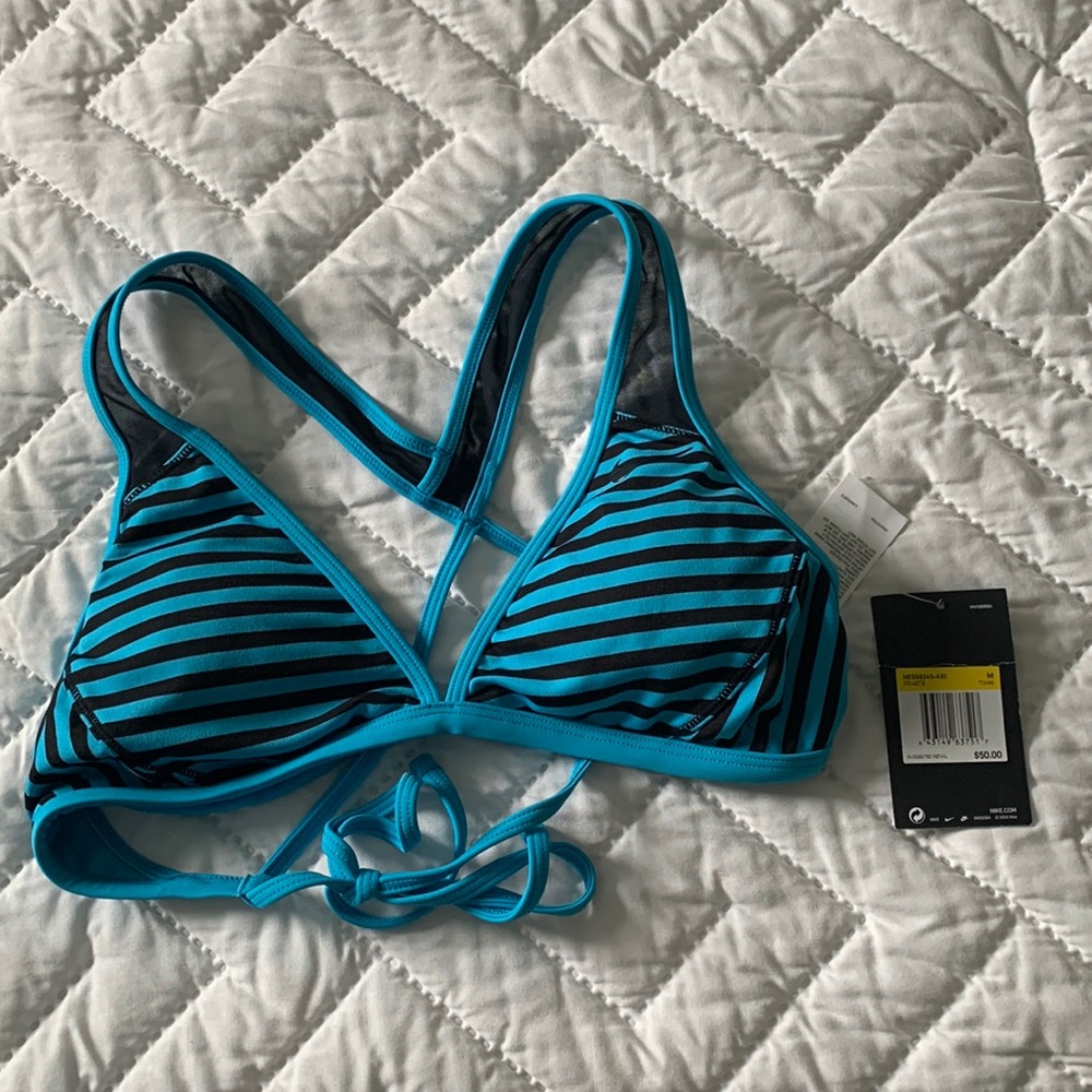 Nike bikini top nwt